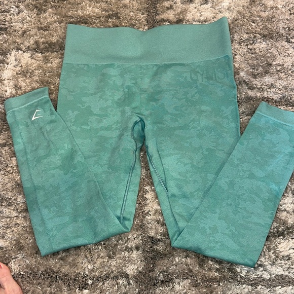 Gymshark Pants - Gymshark Adapt seamless leggings size L
